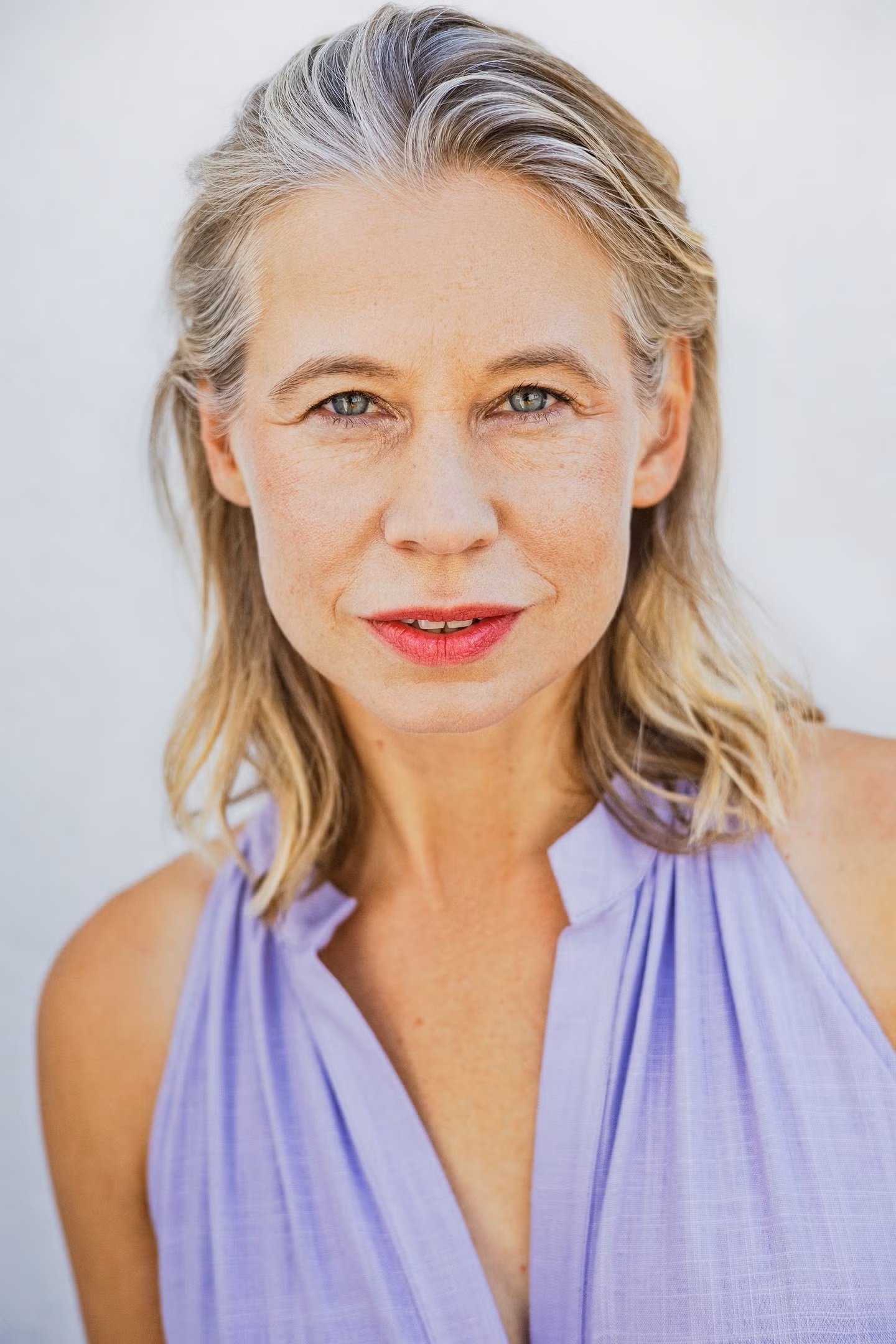 Nina Schwabe backdrop