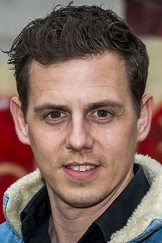 Mike Weerts backdrop