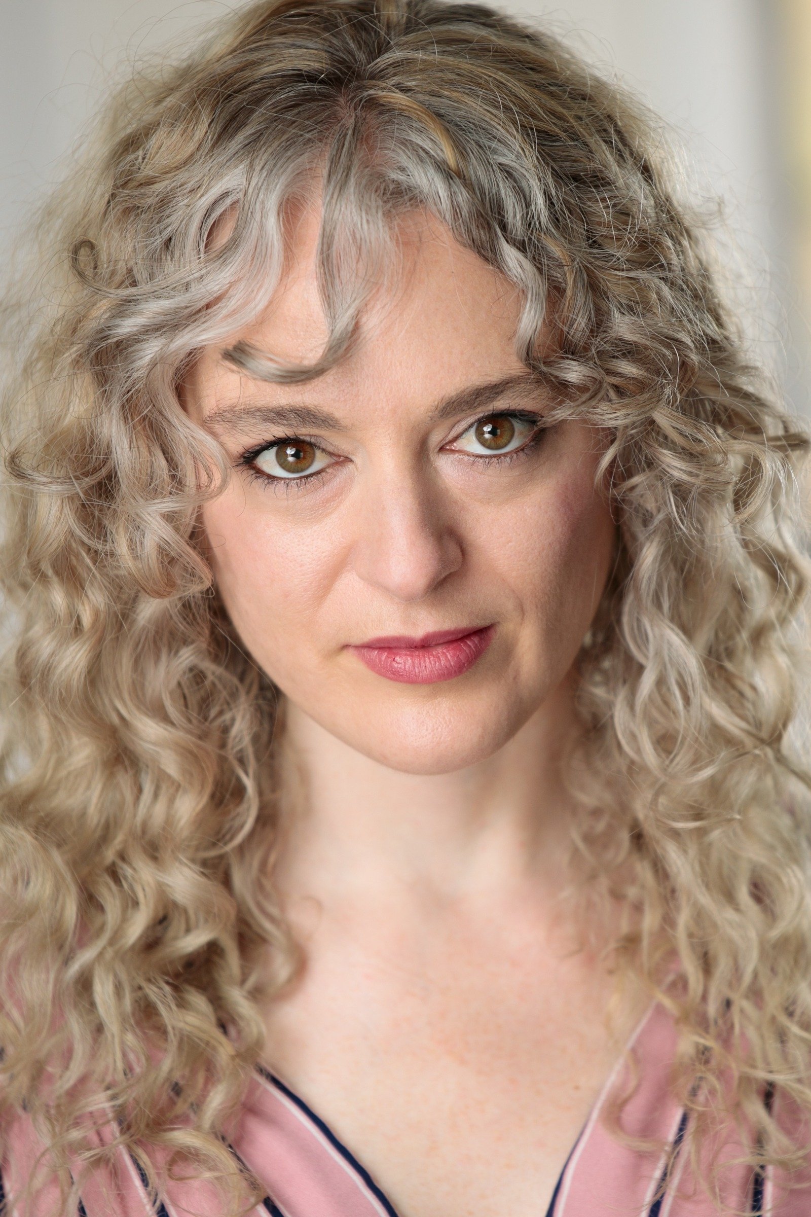 Amber Chaney backdrop