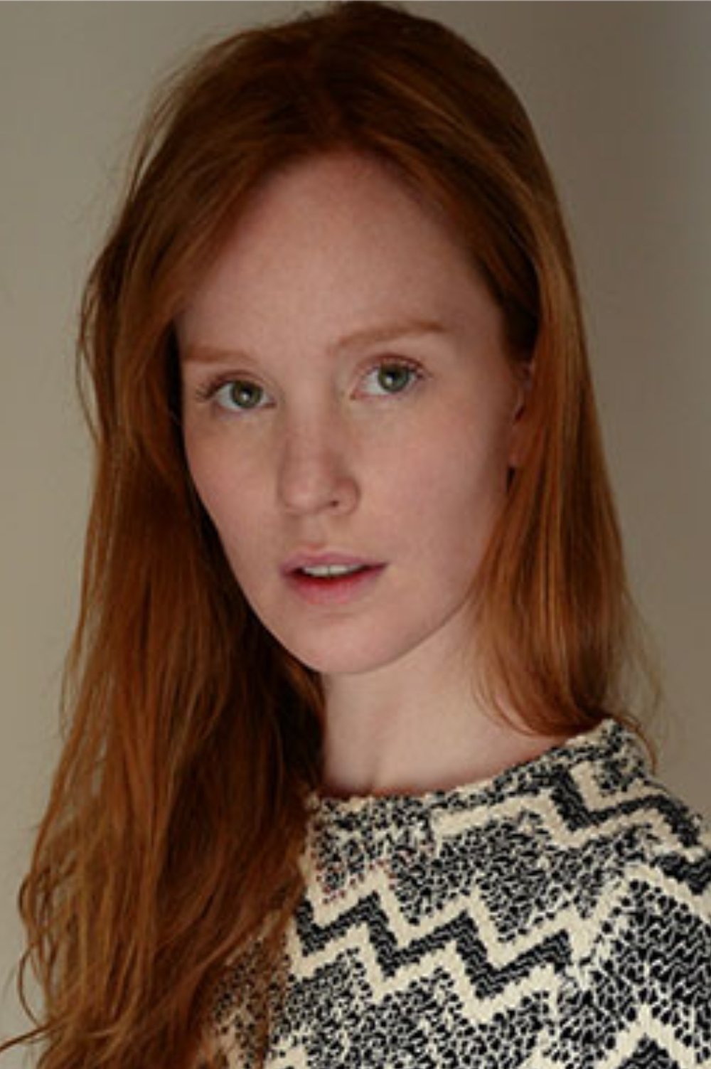 Elizabeth Kinnear backdrop