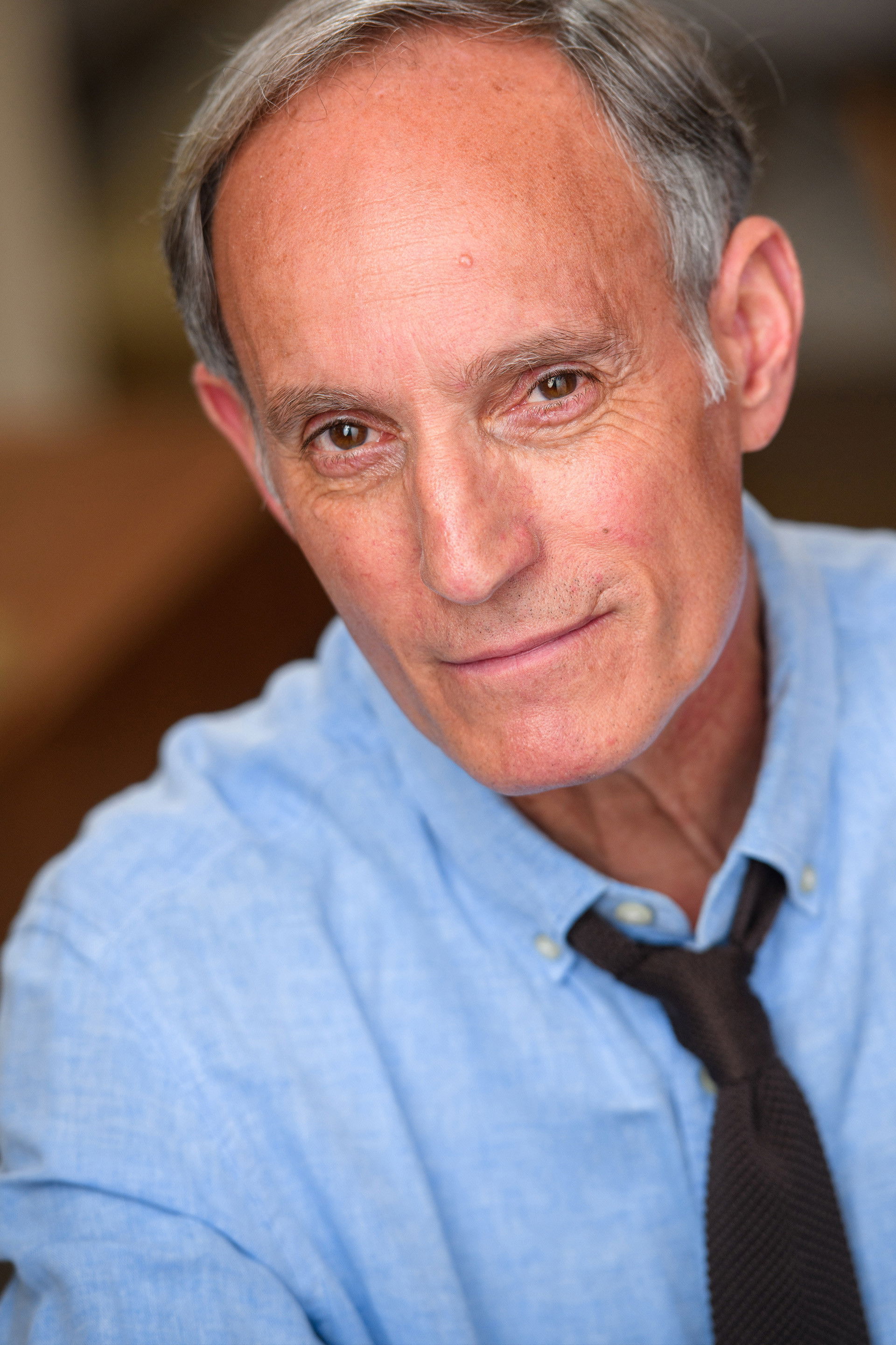 Tom Ciorciari backdrop