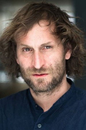 Simon Jaquemet backdrop