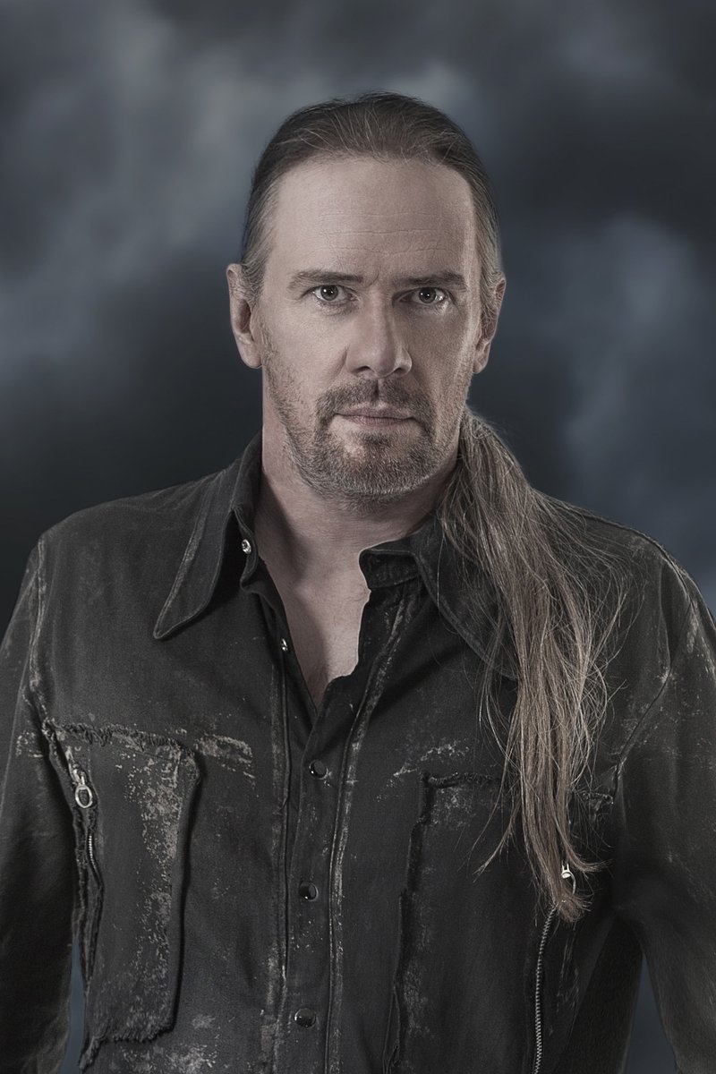 Anders Johansson backdrop