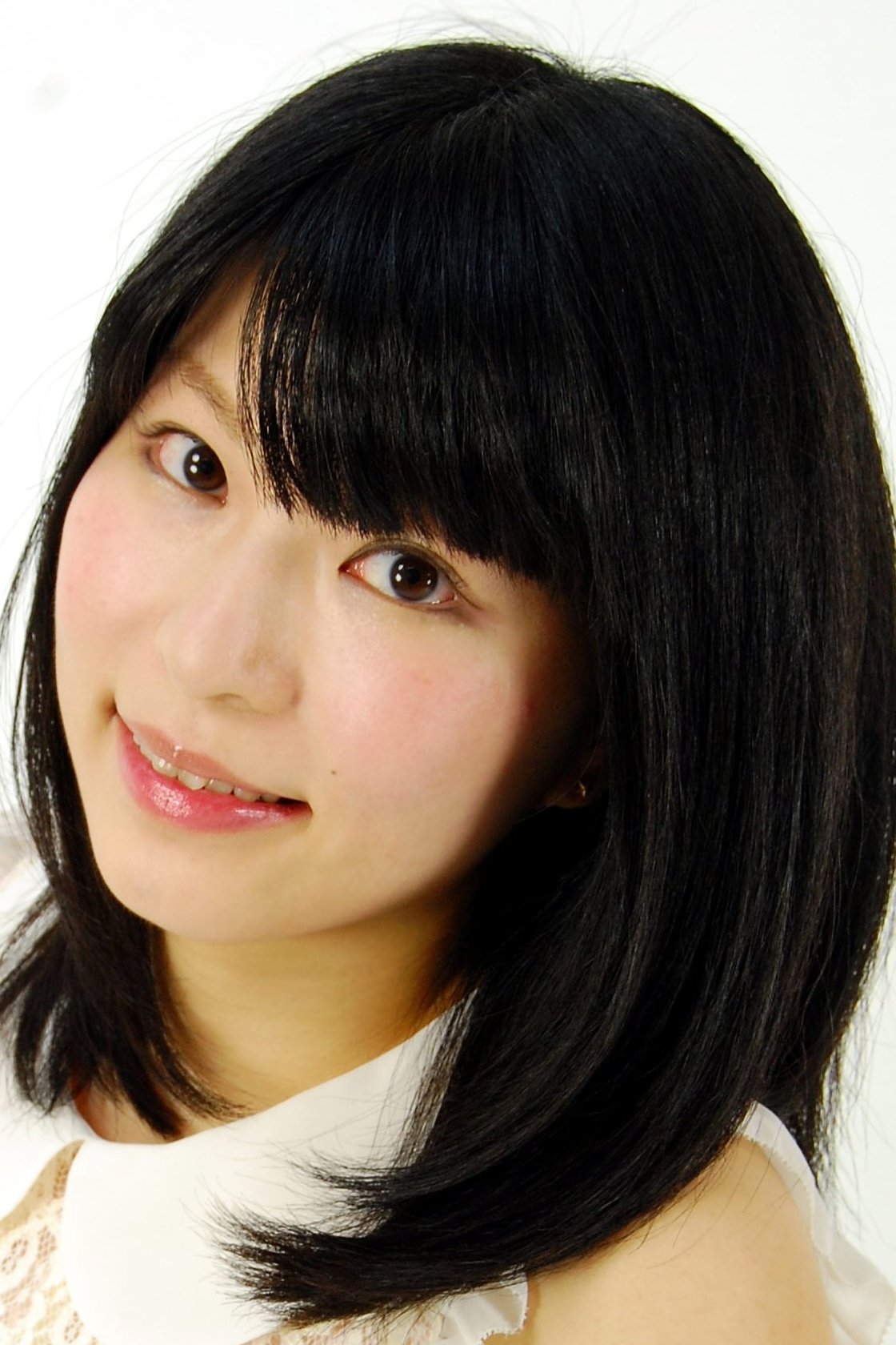 Mami Shitara backdrop