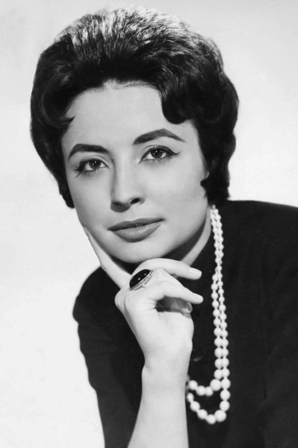 Liliane Vincent backdrop