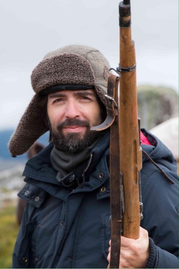 Arturo Ruiz Serrano backdrop