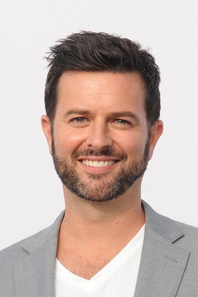 Zack Andrews backdrop