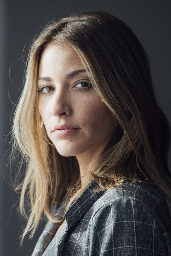 Ashley Whelan: Aëshli Uhelen backdrop