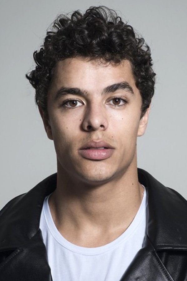 Matheus Abreu backdrop