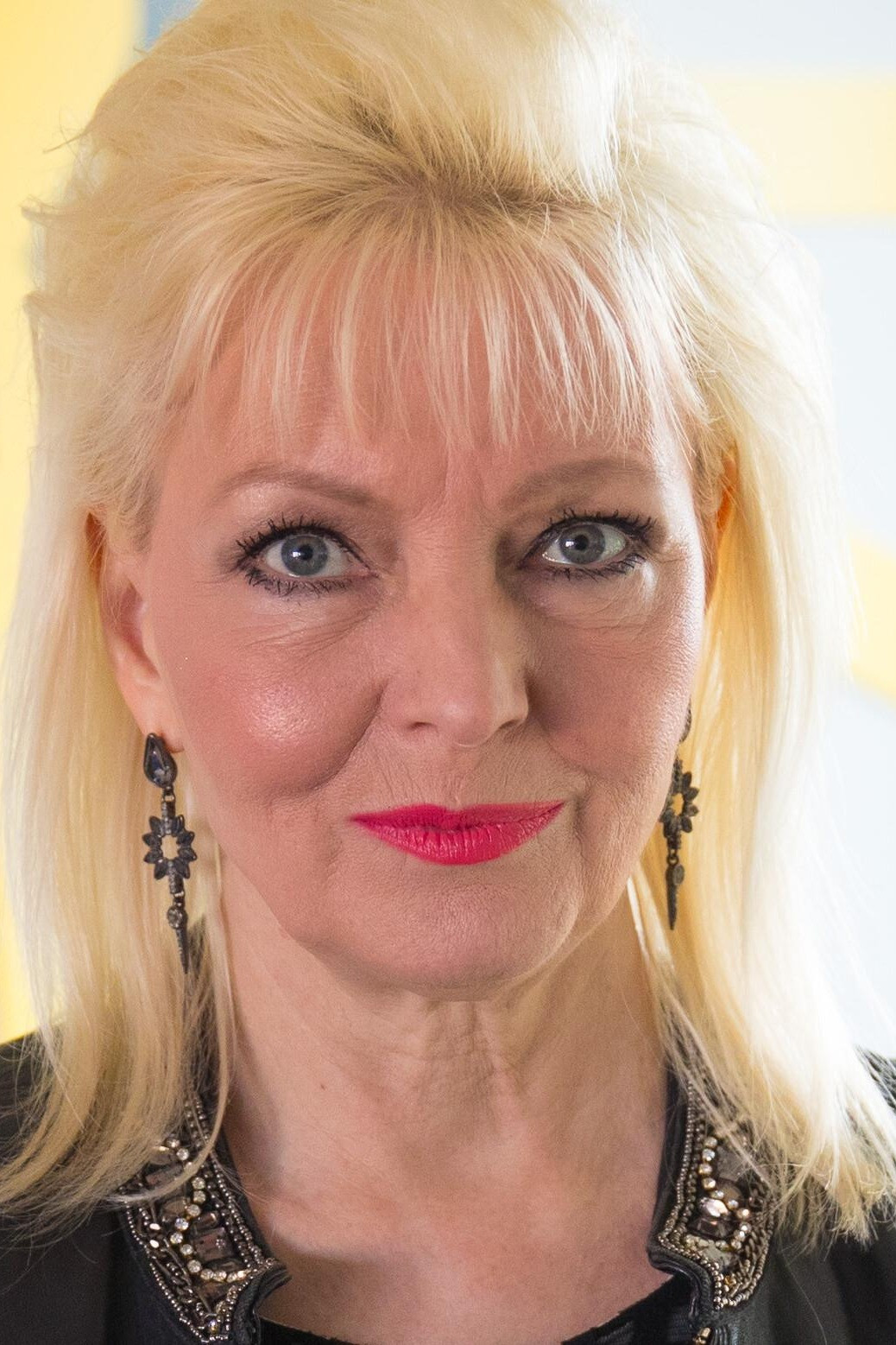 Marju Länik backdrop