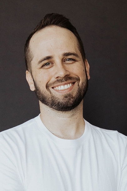 Shaun Johnson backdrop