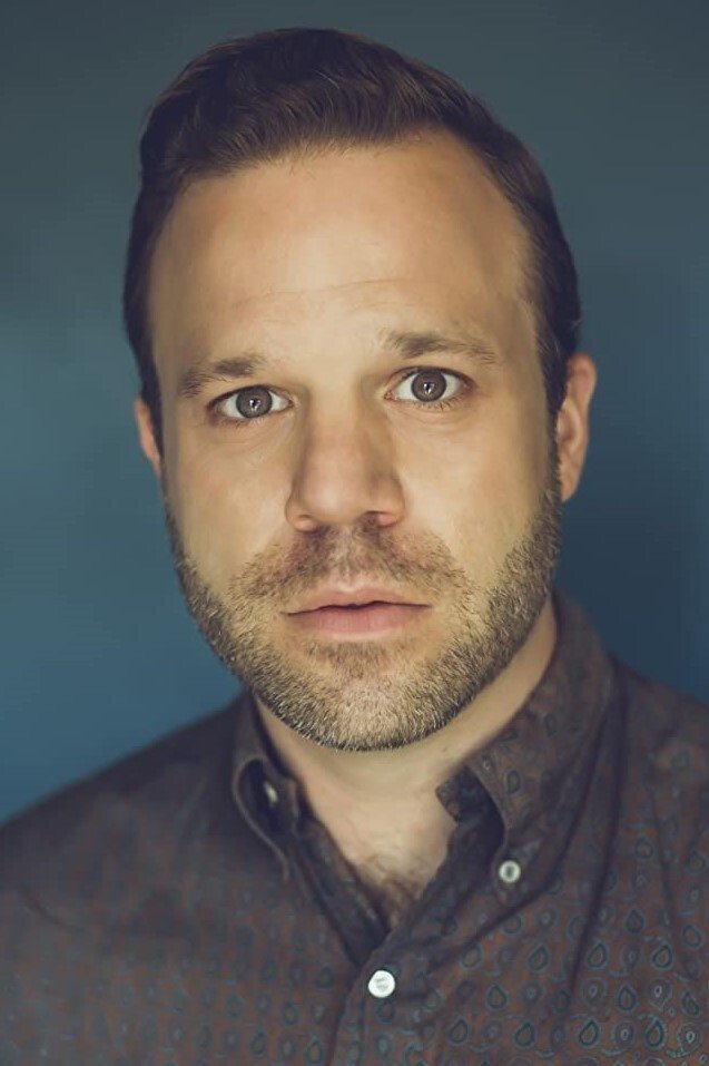 Darren Lipari backdrop