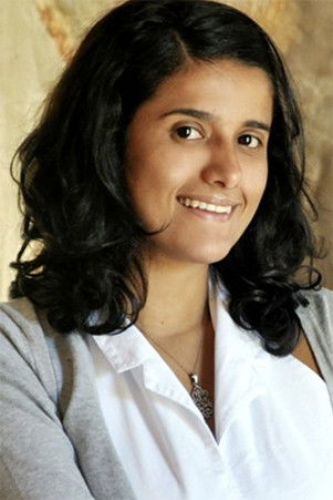 Bárbara Cariry backdrop