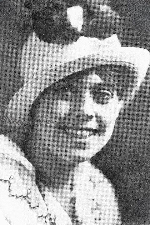 Dixie Chene backdrop