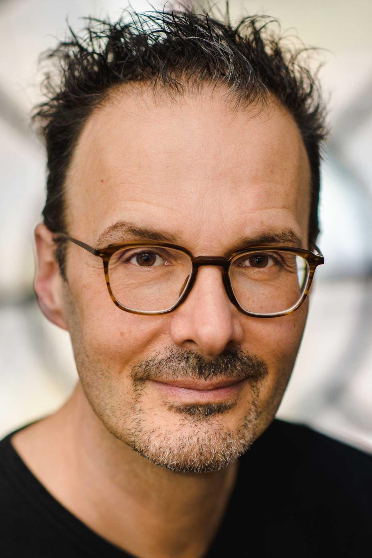 Christian Schnalke backdrop