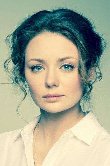 Karina Razumovskaya backdrop