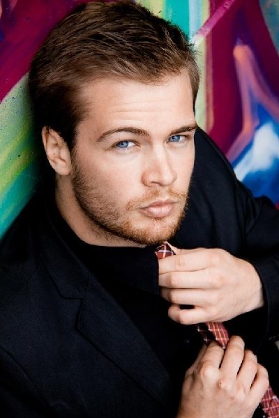 Roland Freitag backdrop