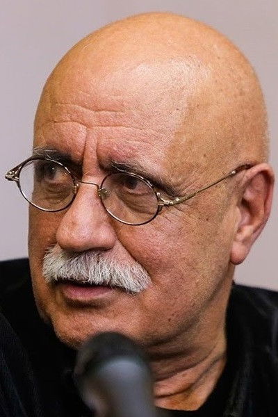 Houshang Golmakani backdrop