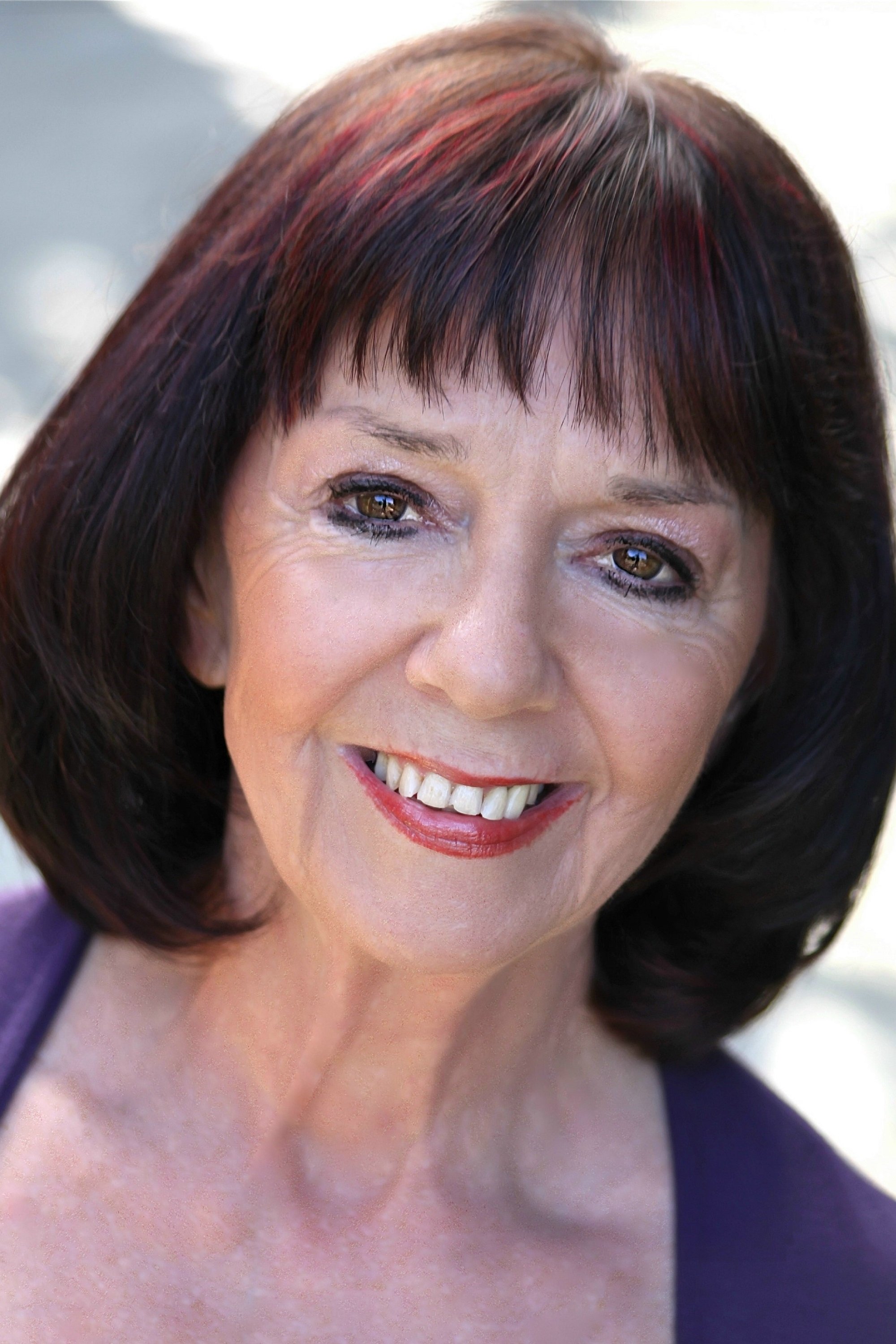 Lesley Mackie backdrop