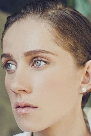 Mariya Biork backdrop