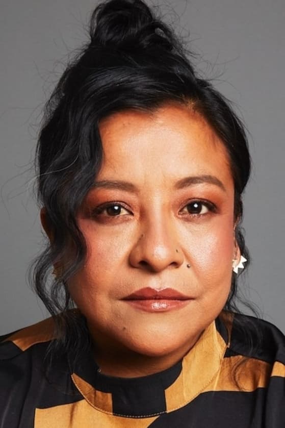 Mónica del Carmen backdrop