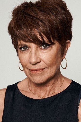 Victoria Mora backdrop