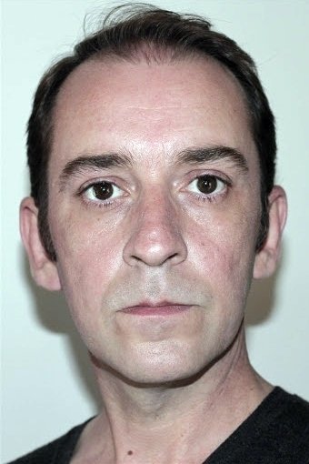 Gérald Raynaud backdrop