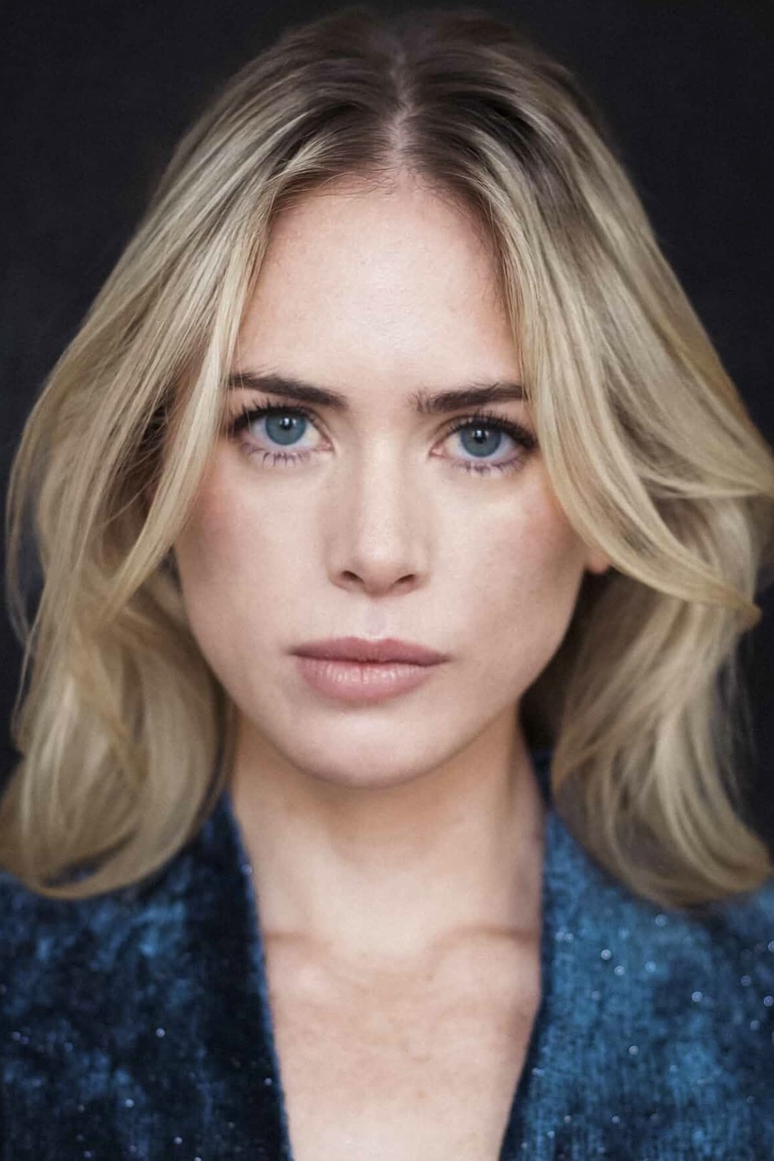 Theodora Miranne backdrop