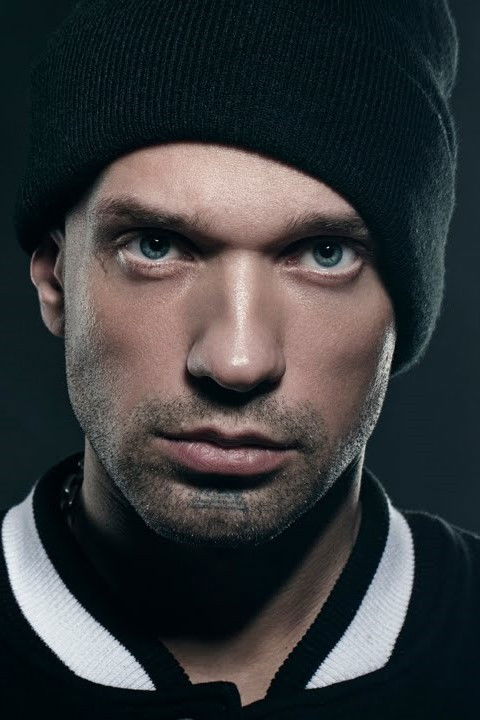 Andrey Menshikov backdrop