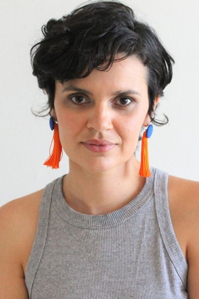 Ana Luiza Rios backdrop