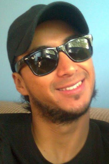 Diego Andrés Paredes backdrop