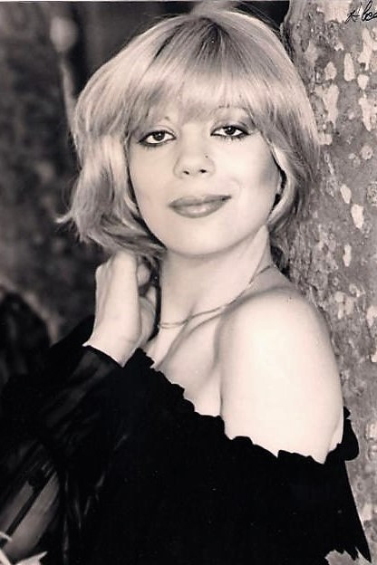 Rosana Caskan backdrop