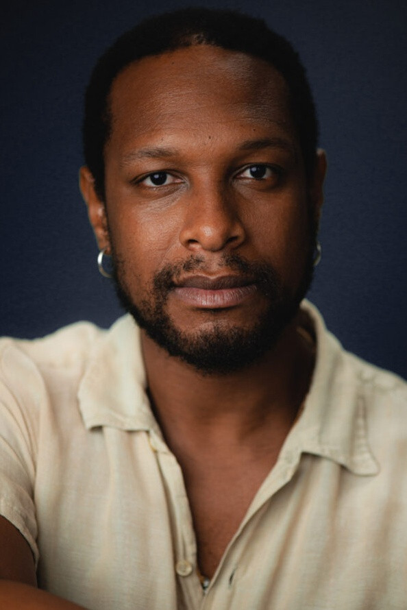 Guilherme Silva backdrop