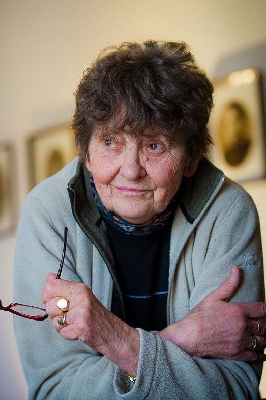 Lívia Gyarmathy backdrop