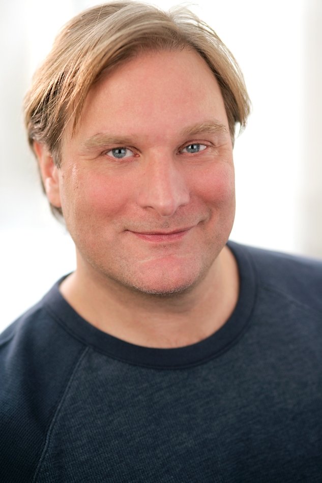 Charlie Romanelli backdrop