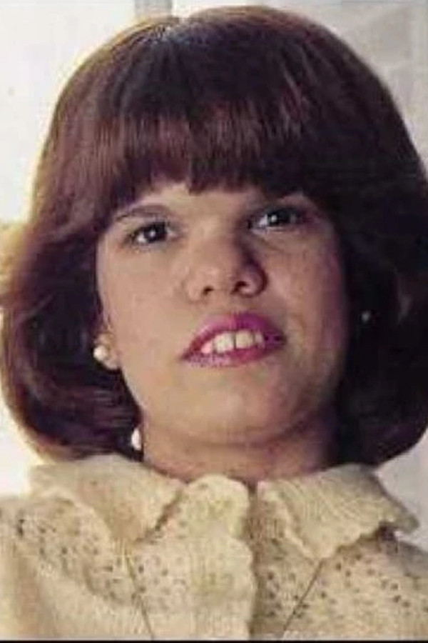 Alejandra Podestá backdrop