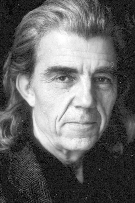 Michael Pilz backdrop