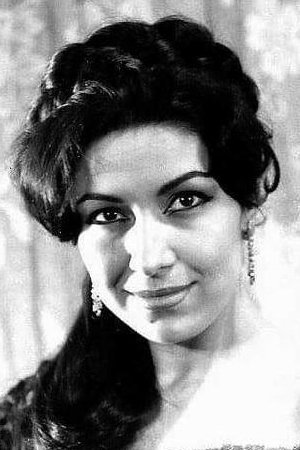 Alev Gürzap backdrop