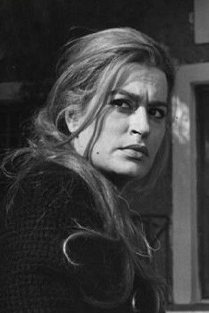 Katerina Helmy backdrop