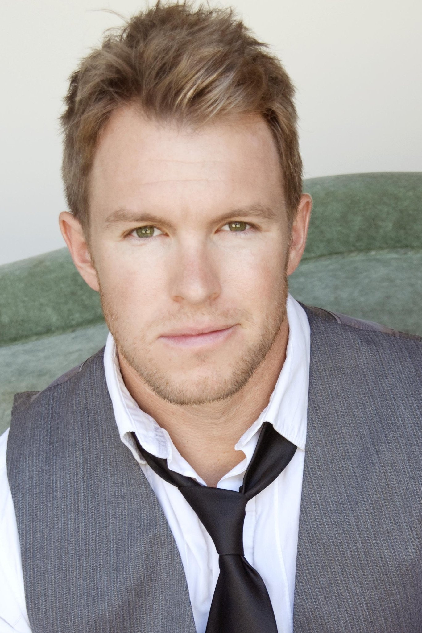 Rob McGillivray backdrop