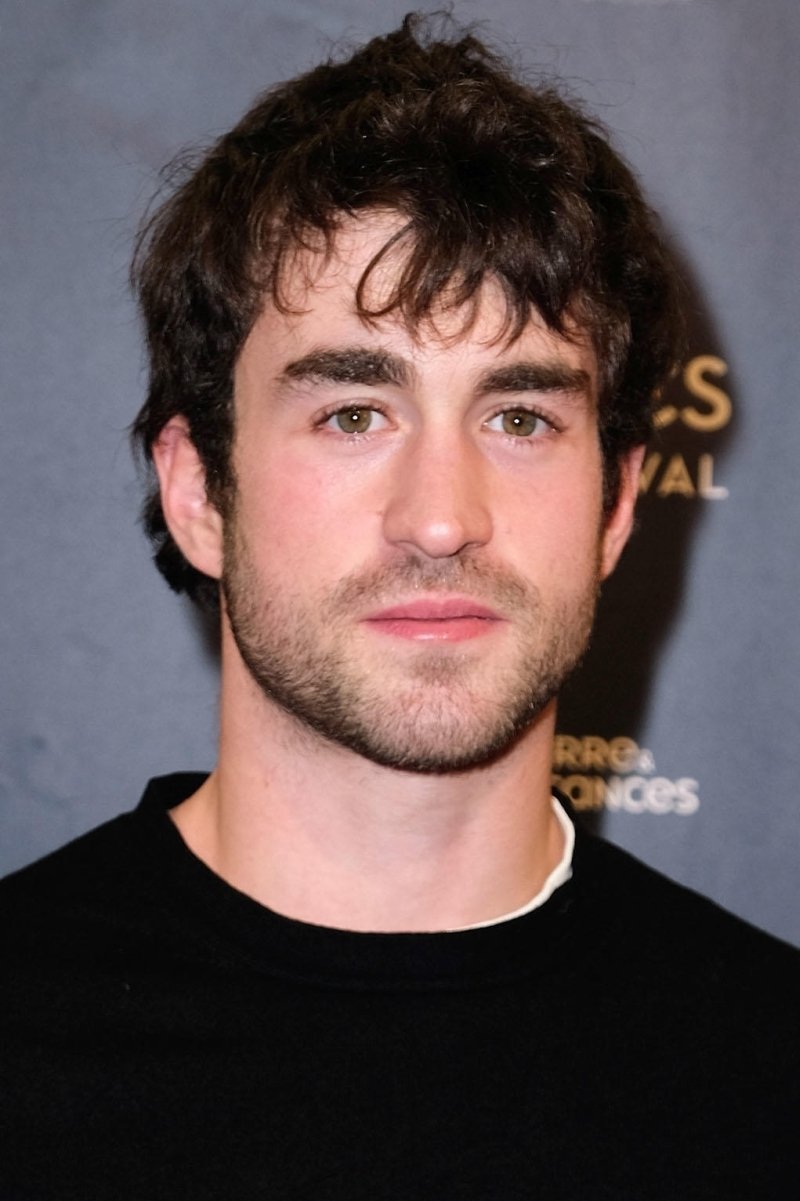 Ilian Bergala backdrop