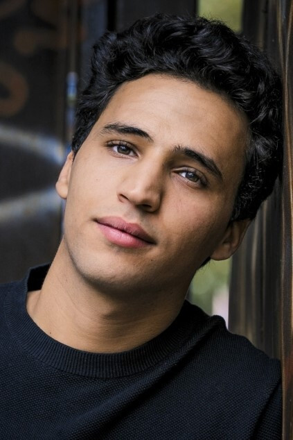 Mohamed Issa backdrop