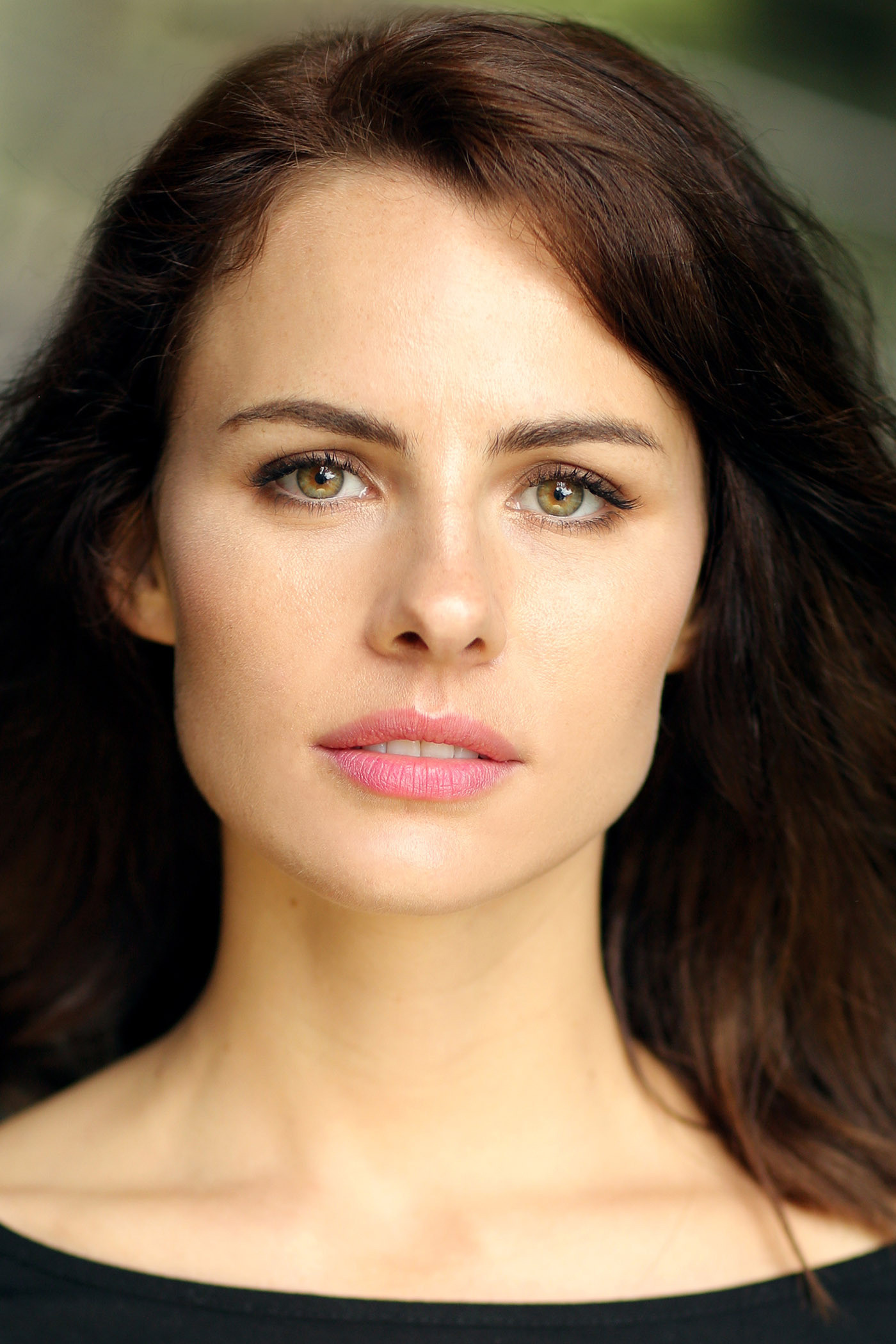 Olivia Chenery backdrop