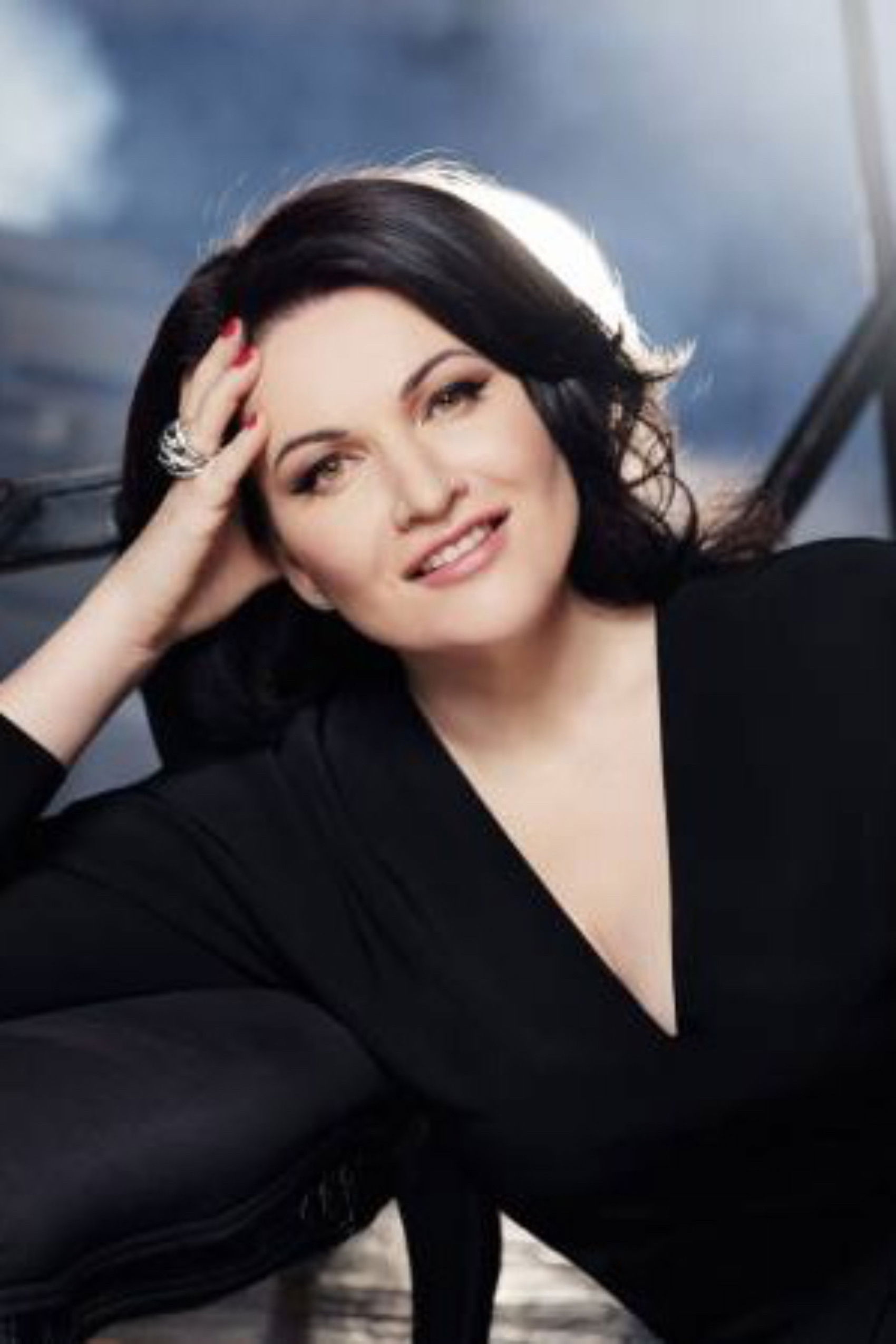 Hilva Gerzmava backdrop