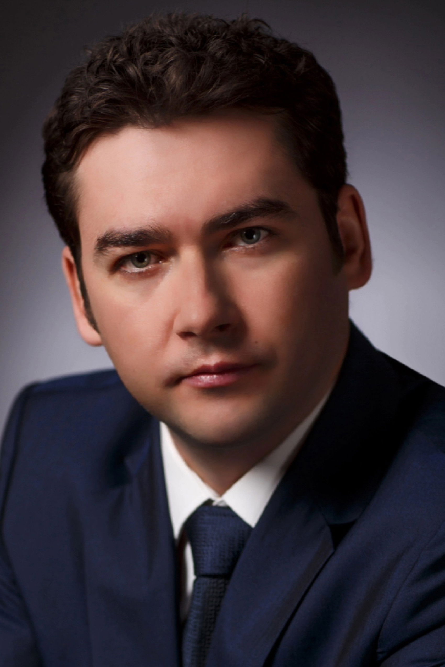 Teodor Ilincai backdrop