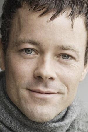 Darcy Belsher backdrop