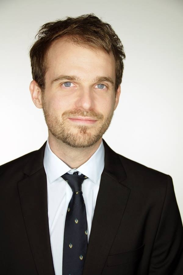 Joseph le Compte backdrop