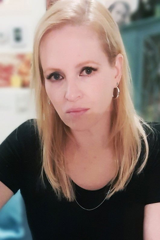 Izabel Grondin backdrop