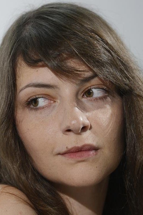 Gera Marina backdrop