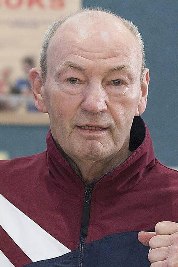 Manfred Wolke backdrop